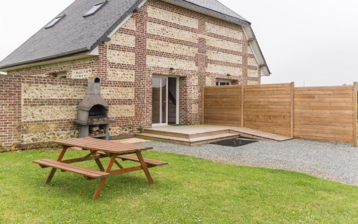 Les Champs De La Mer Auberville-la-Renault Ngoại thất bức ảnh